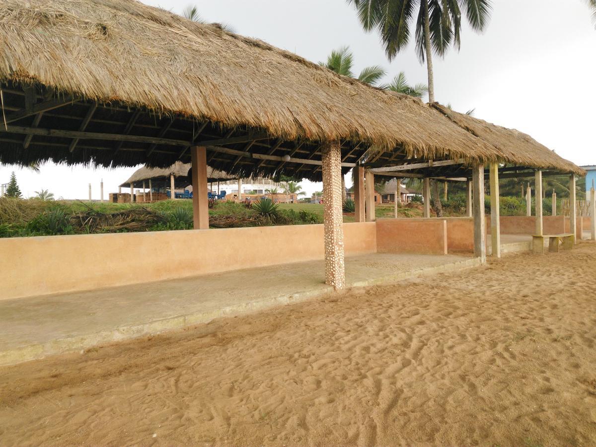 Sankofa Beach House Kokrobite Exterior photo