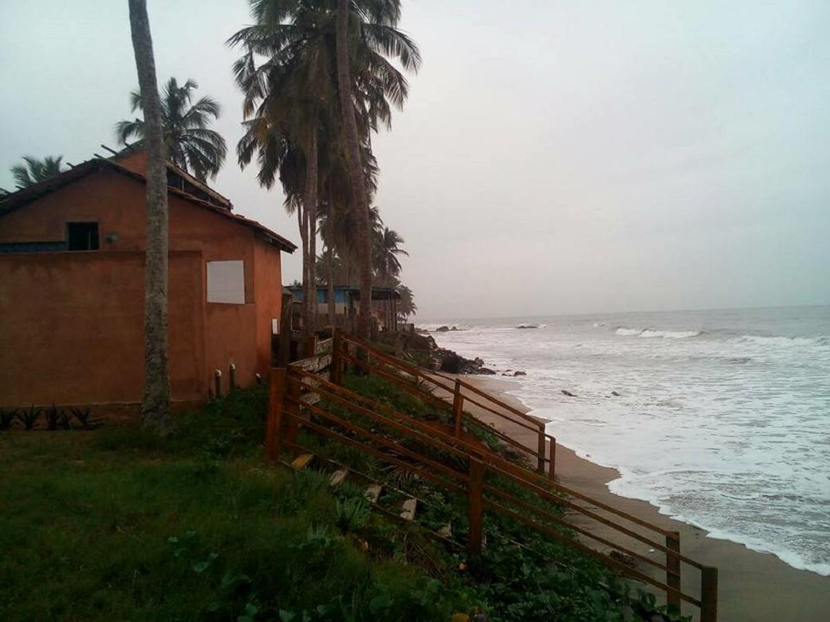 Sankofa Beach House Kokrobite Exterior photo